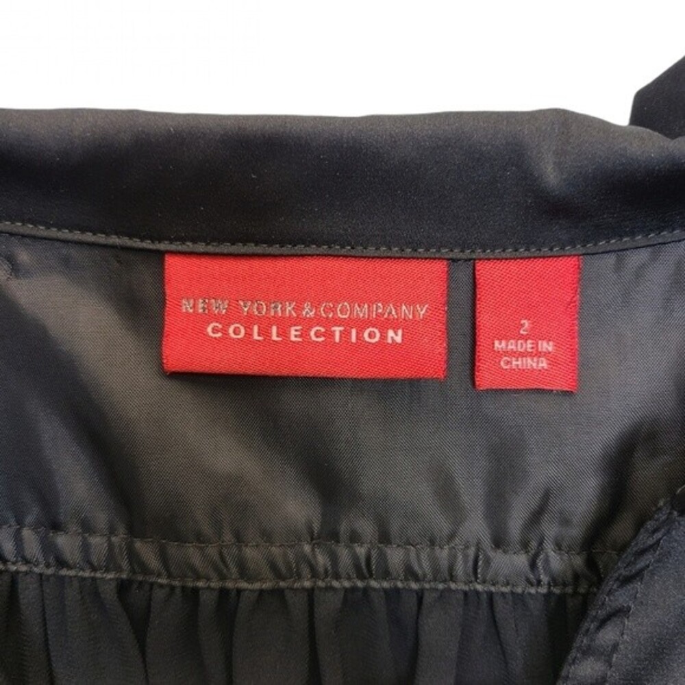New York & Company Collection Women's 2 Black Peplum Button Up Short Sleeve Top - Picture 8 of 11